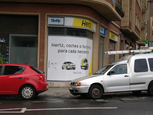 Hertz Alquiler De Coches - Bilbao - Plaza Pio X, 2 HLE